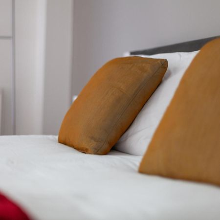 Deluxe Holborn Two Bedroom Apartment London Exterior photo