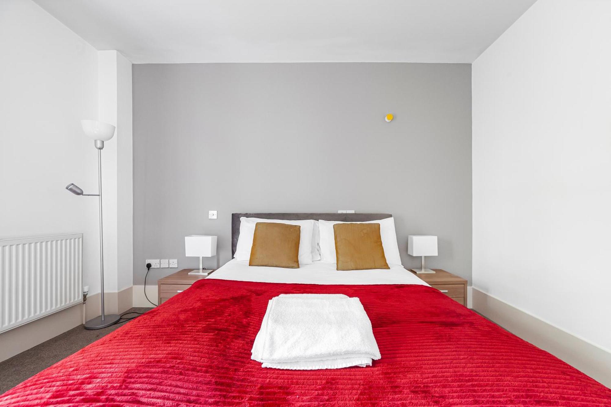 Deluxe Holborn Two Bedroom Apartment London Exterior photo